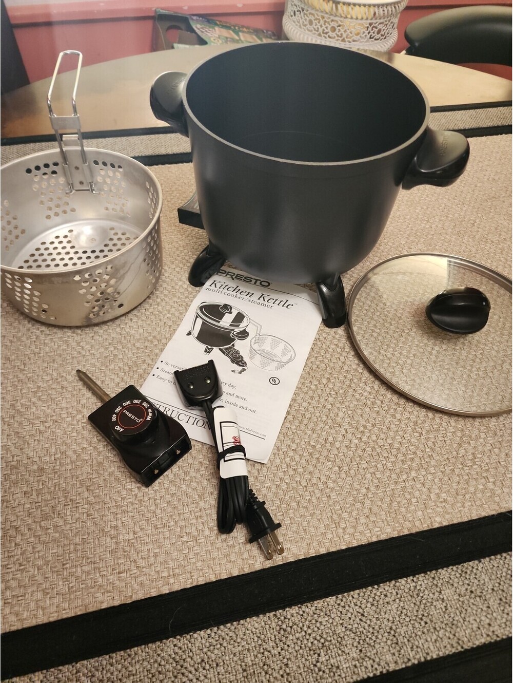 Presto Kitchen Kettle Electric Multi Cooker Roaster Steamer Deep Fryer Blanching